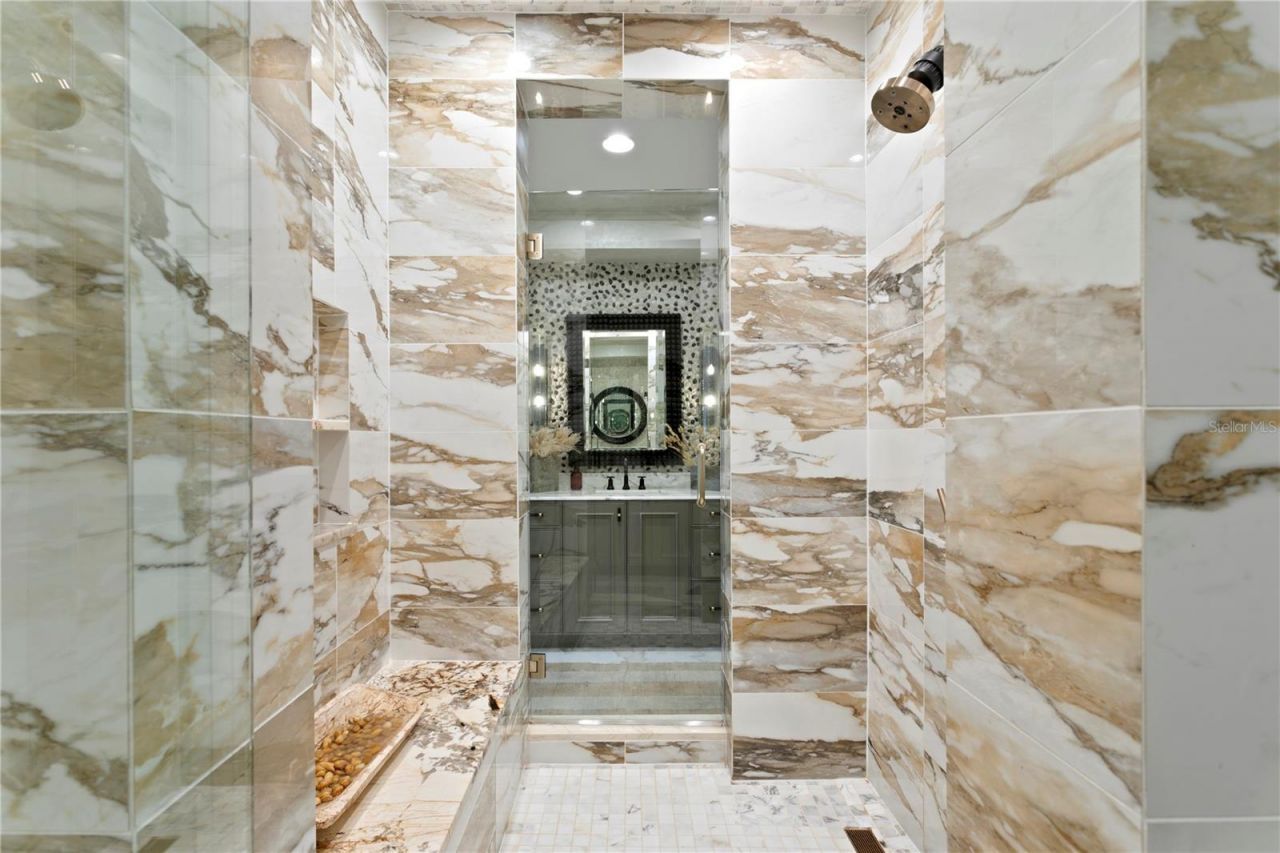 4518 W Rosemere Road, Tampa, FL 33609 Photo