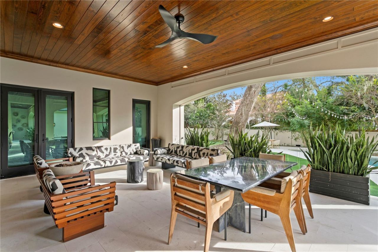 4518 W Rosemere Road, Tampa, FL 33609 Photo