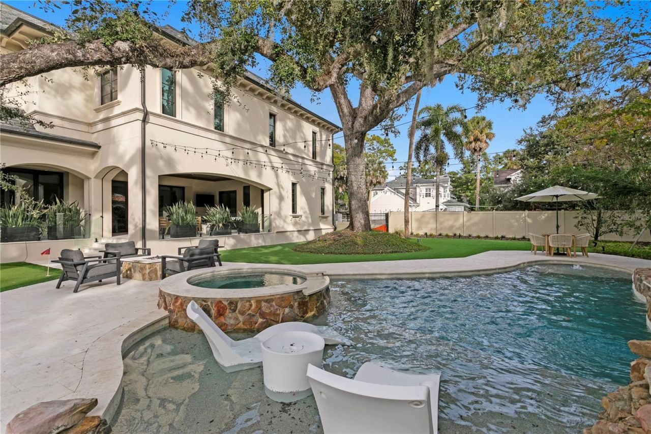 4518 W Rosemere Road, Tampa, FL 33609 Photo