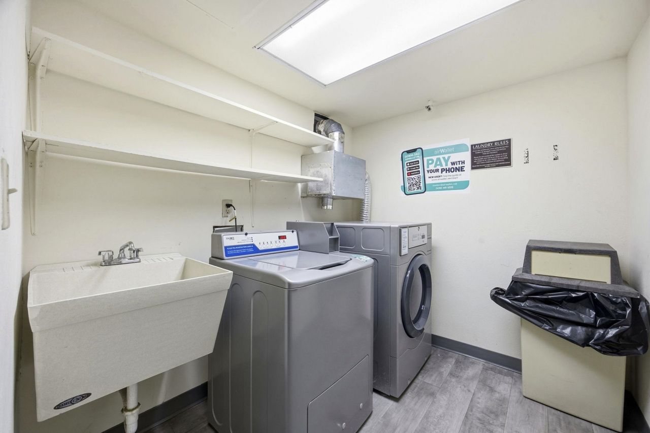 1605 S Ocean Blvd. Photo 33