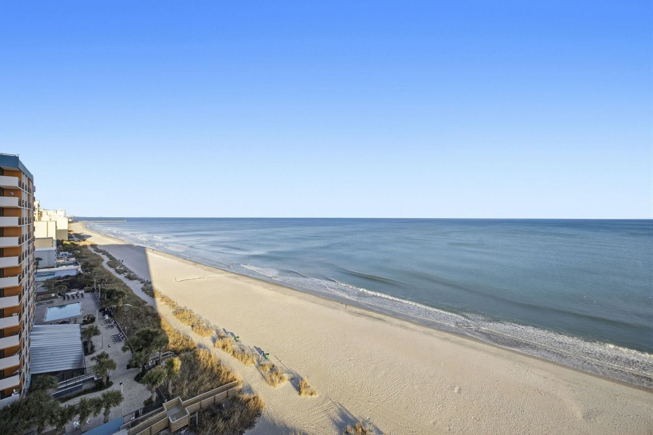 1605 S Ocean Blvd. Photo 5