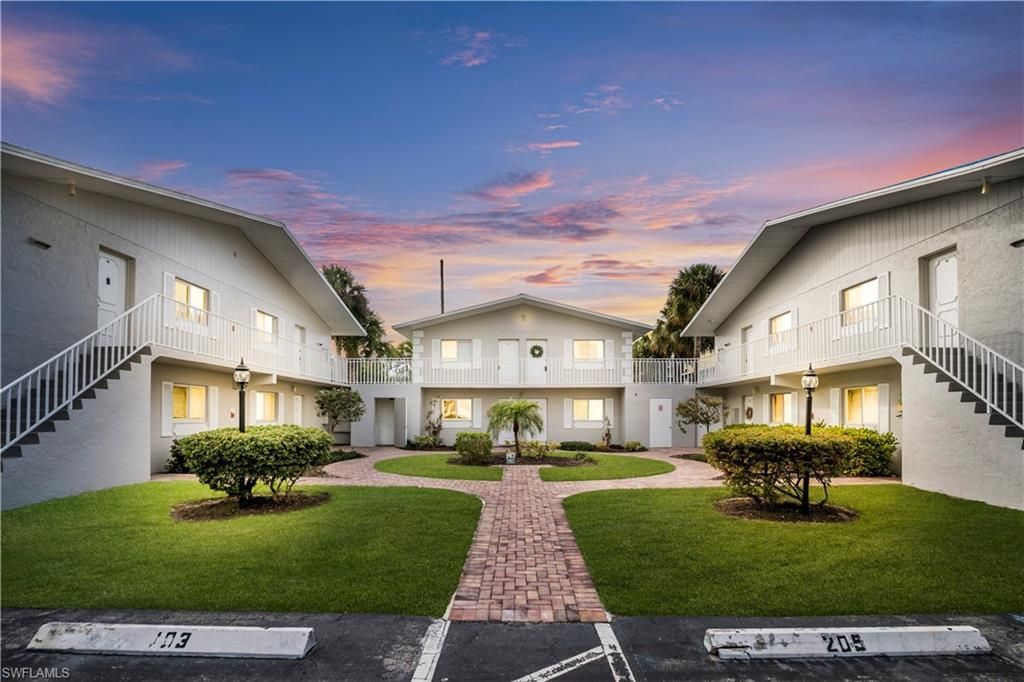8071 Country Rd, Unit 206, Fort Myers, FL 33919 Photo