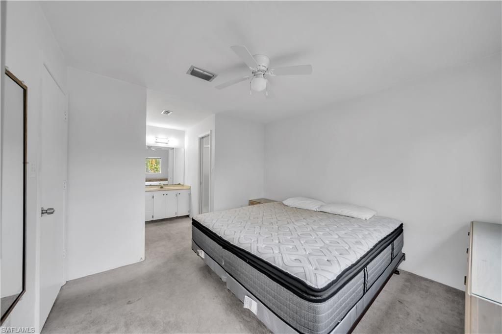 8071 Country Rd, Unit 206, Fort Myers, FL 33919 Photo