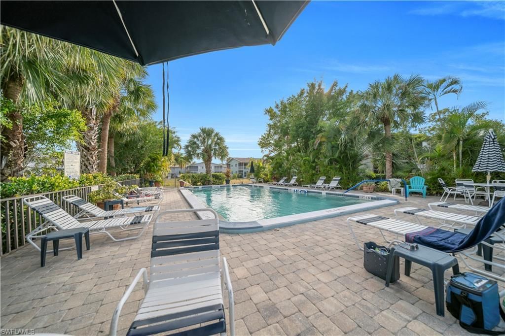 8071 Country Rd, Unit 206, Fort Myers, FL 33919 Photo