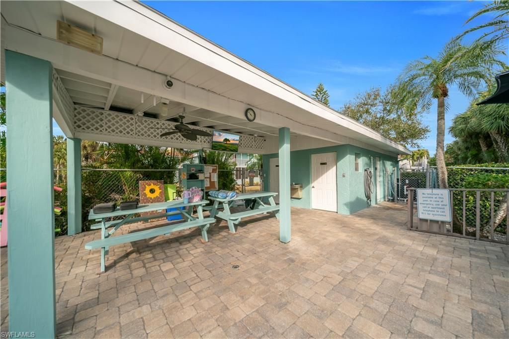 8071 Country Rd, Unit 206, Fort Myers, FL 33919 Photo