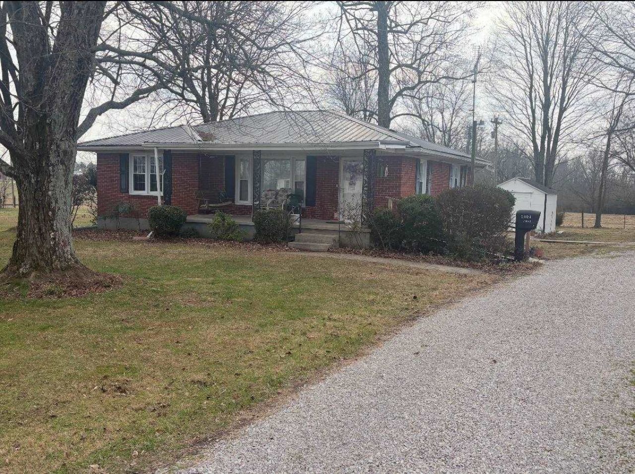 11837 New Bowling Green Road, Smiths Grove, KY 42171 Main Photo