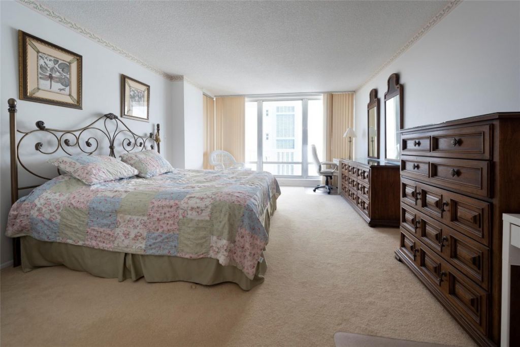 4020 Galt Ocean Drive, Unit 309, Fort Lauderdale, FL 33308 Photo