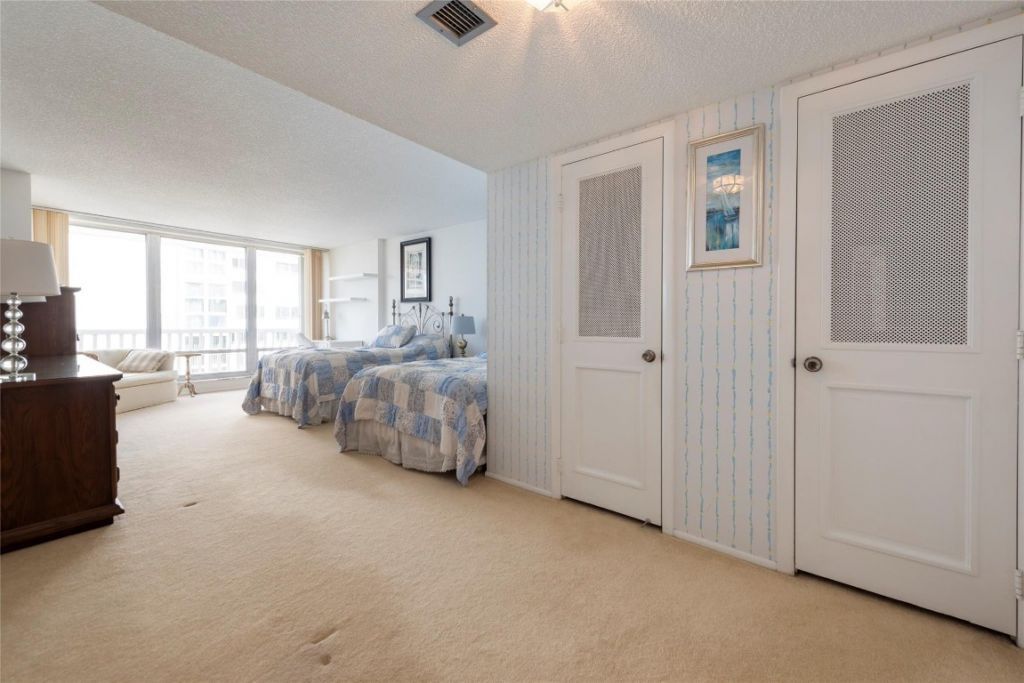 4020 Galt Ocean Drive, Unit 309, Fort Lauderdale, FL 33308 Photo