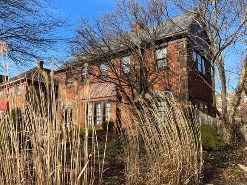 2915 Ludlow Road, Cleveland, OH 44120 Photo 3