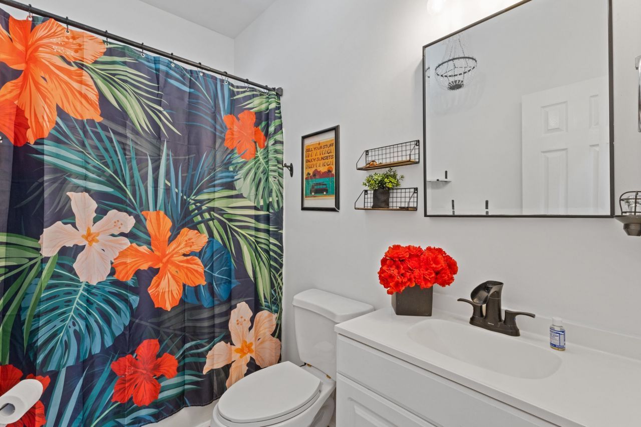 141 Addison Cottage Way Photo 12