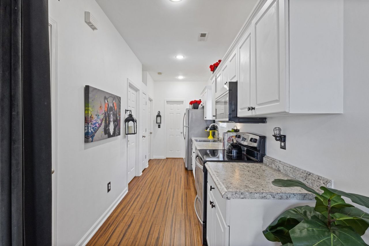 141 Addison Cottage Way Photo 6