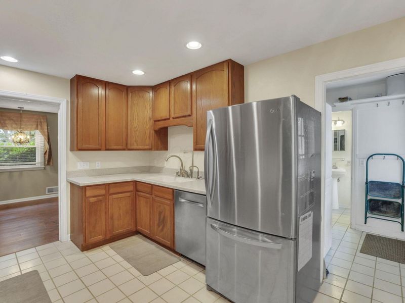 122 Wilshire Drive, Hebron, OH 43025 Photo 10