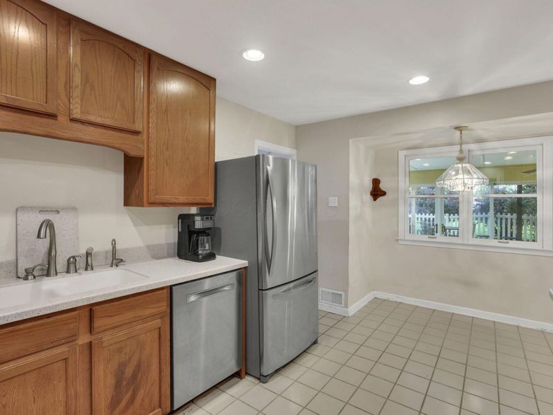 122 Wilshire Drive, Hebron, OH 43025 Photo 13