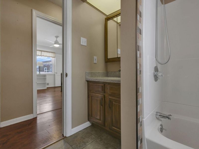 122 Wilshire Drive , Hebron, OH 43025 Photo 26