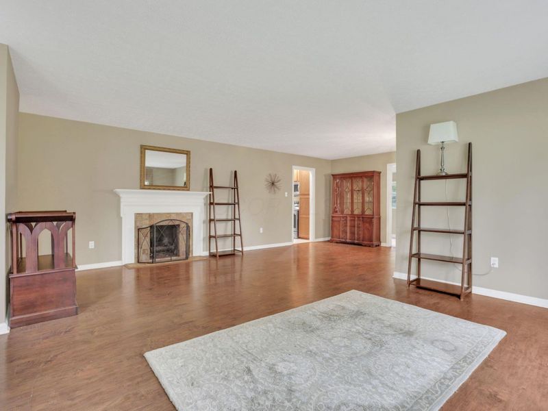 122 Wilshire Drive, Hebron, OH 43025 Photo 3