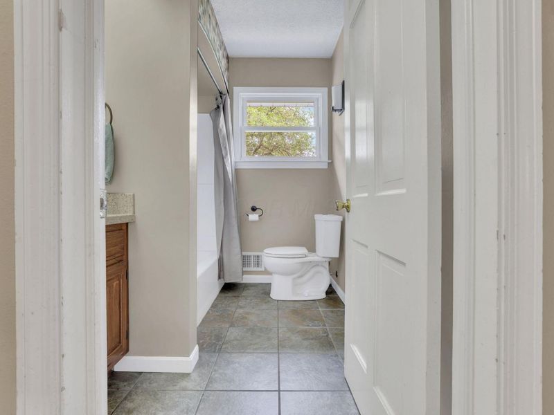 122 Wilshire Drive, Hebron, OH 43025 Photo 34