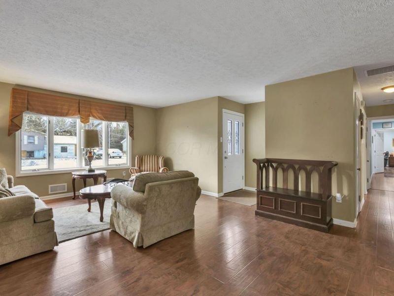 122 Wilshire Drive , Hebron, OH 43025 Photo 6