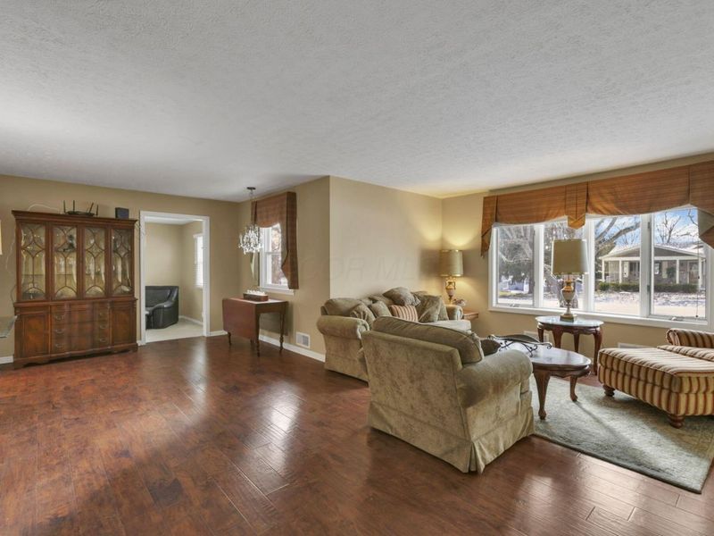 122 Wilshire Drive , Hebron, OH 43025 Photo 8