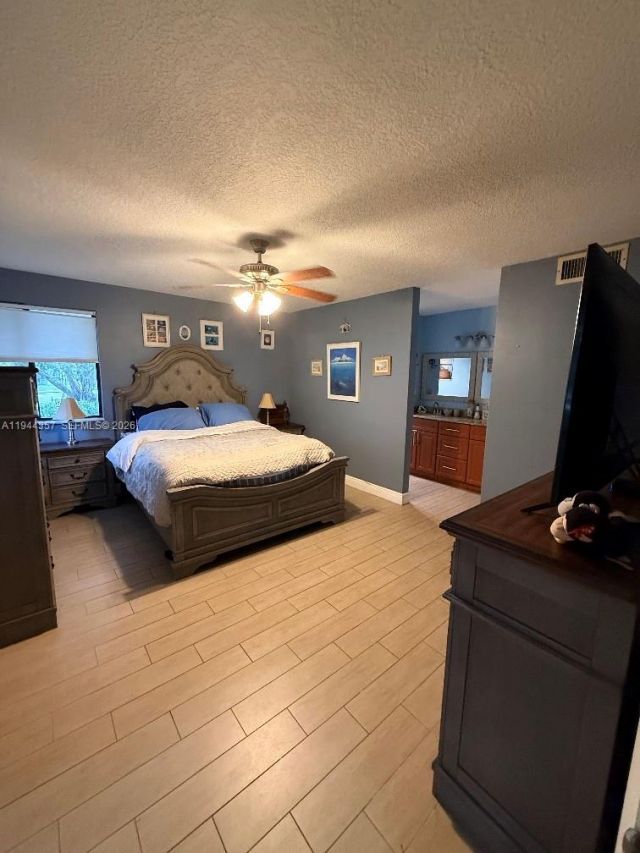 8019 NW 15th Mnr, Unit 8019, Plantation, FL 33322 Photo