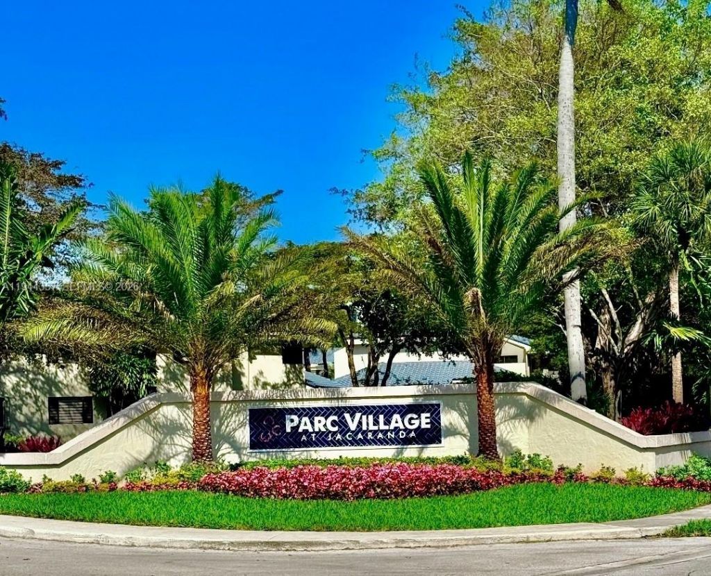 8019 NW 15th Mnr, Unit 8019, Plantation, FL 33322 Photo