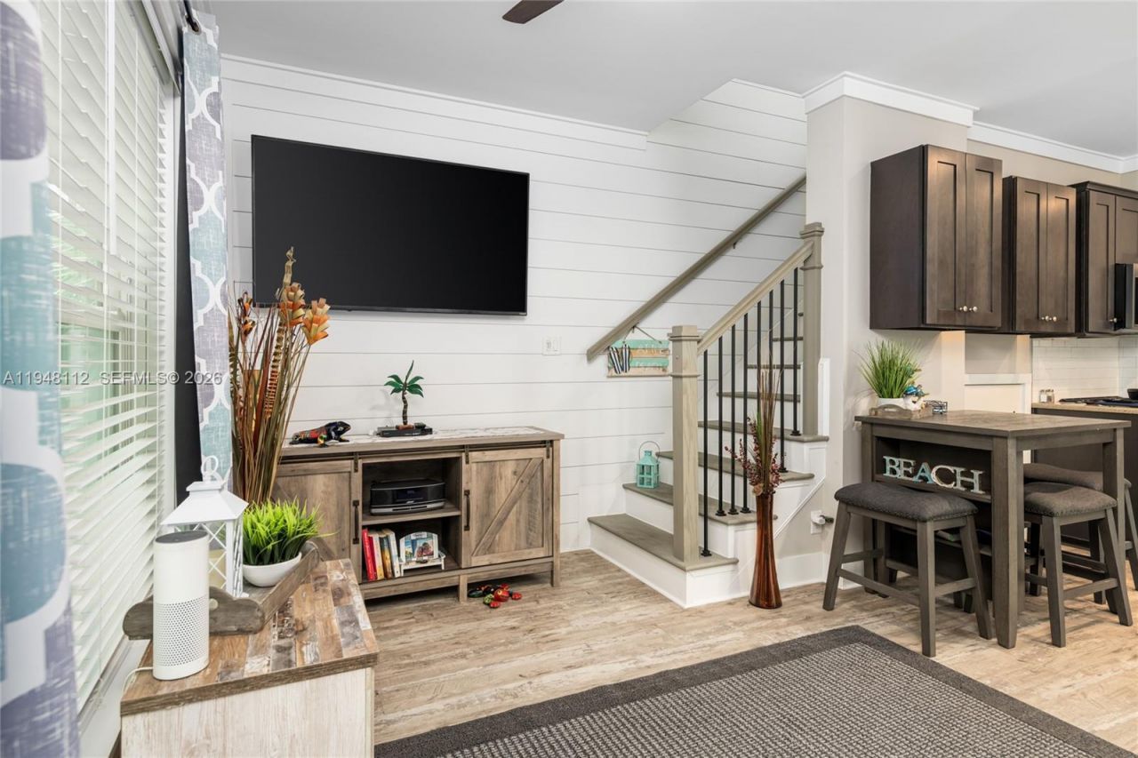 101 11th Street Ocean, Unit 17, Marathon, FL 33050 Photo