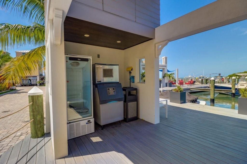 101 11th Street Ocean, Unit 17, Marathon, FL 33050 Photo