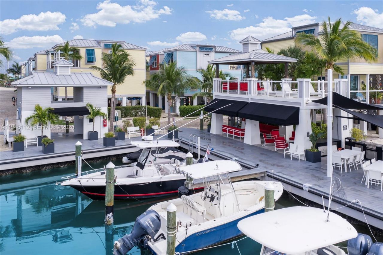 101 11th Street Ocean, Unit 17, Marathon, FL 33050 Photo