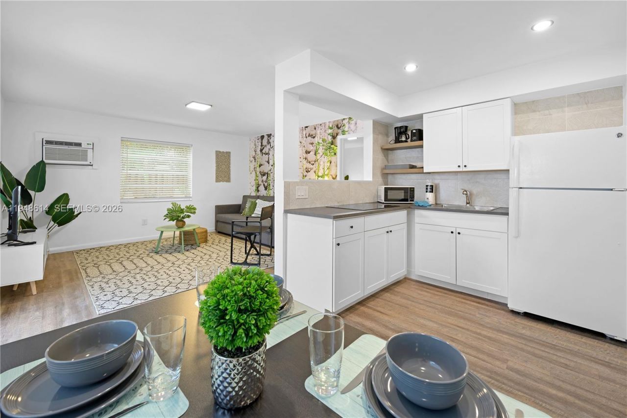 1730 NE 7th St , Unit 1-5, Fort Lauderdale, FL 33304 Photo