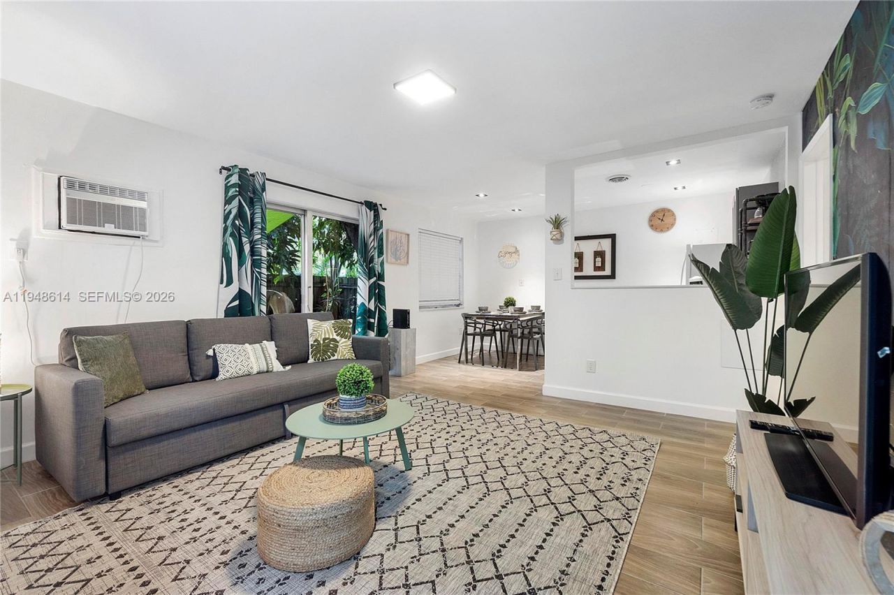 1730 NE 7th St , Unit 1-5, Fort Lauderdale, FL 33304 Photo