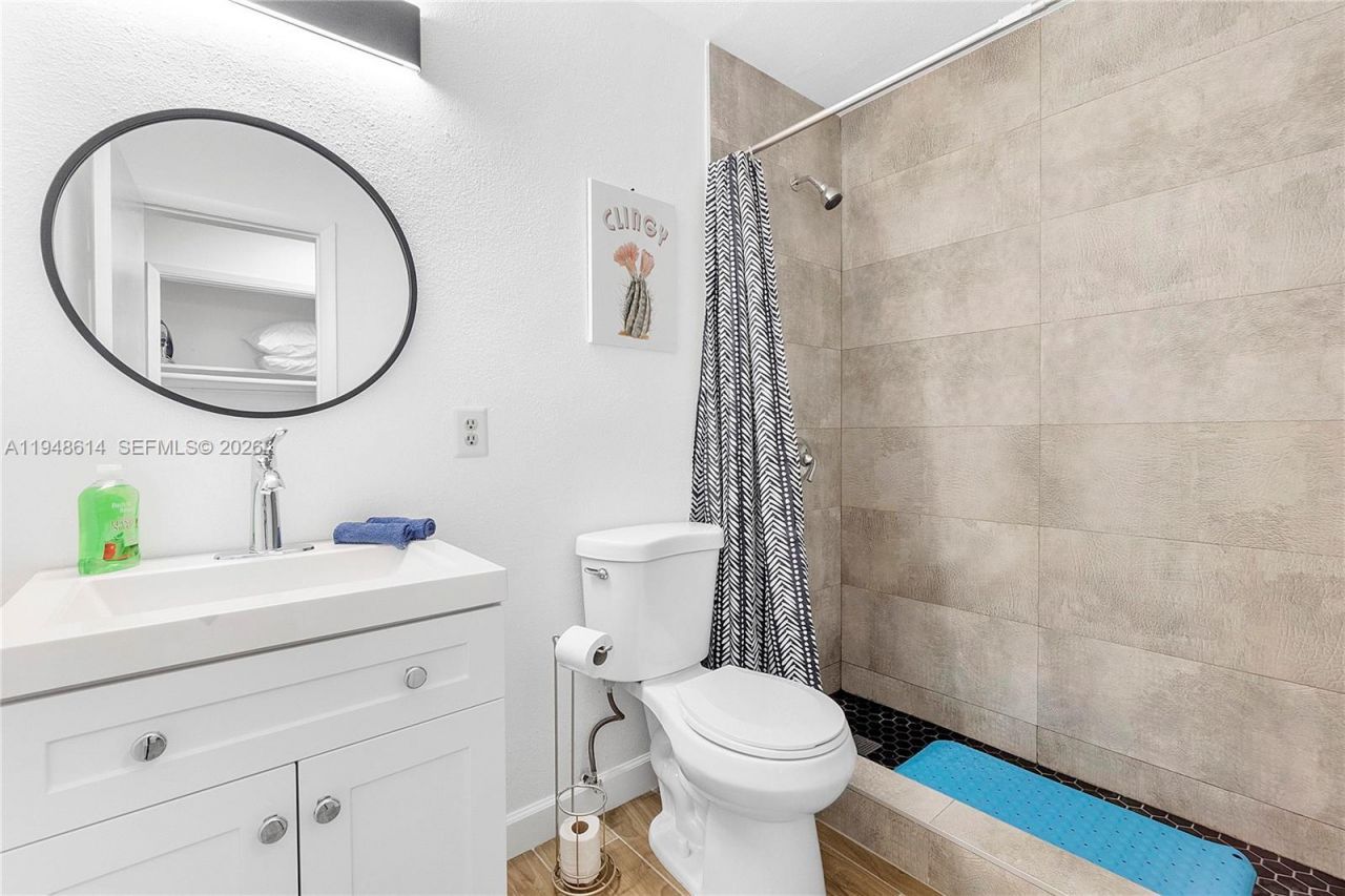 1730 NE 7th St , Unit 1-5, Fort Lauderdale, FL 33304 Photo