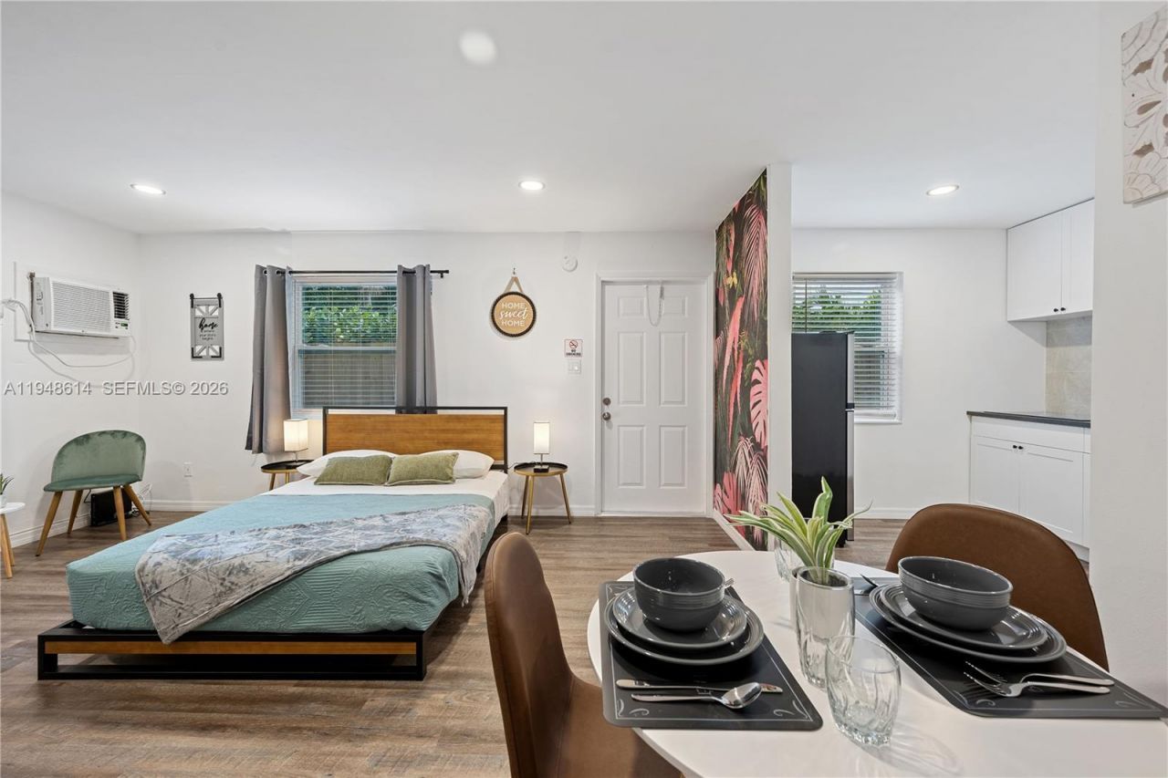 1730 NE 7th St , Unit 1-5, Fort Lauderdale, FL 33304 Photo