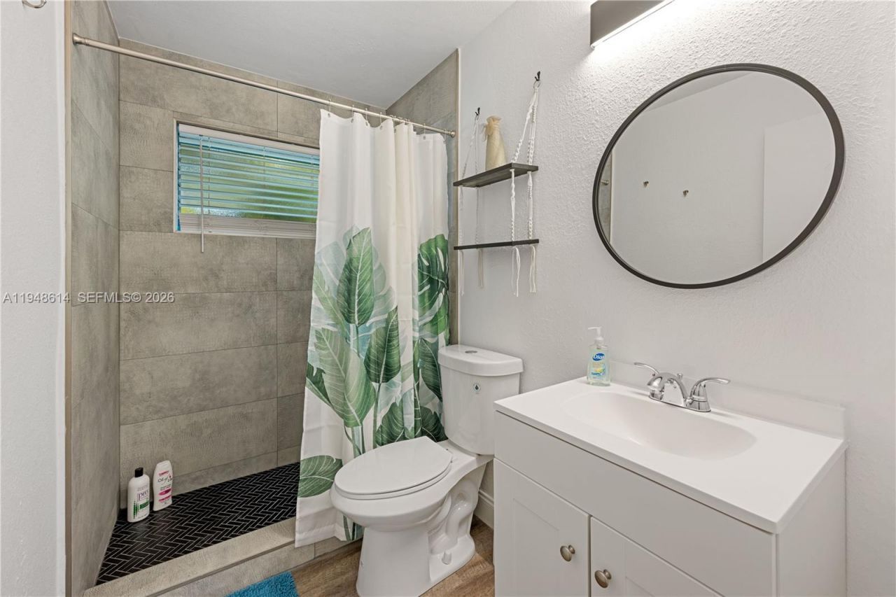 1730 NE 7th St , Unit 1-5, Fort Lauderdale, FL 33304 Photo