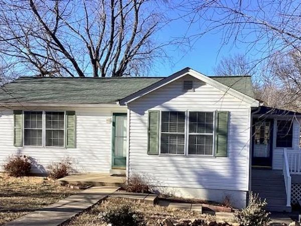 1061 McKissock Avenue, Catawissa, MO 63015