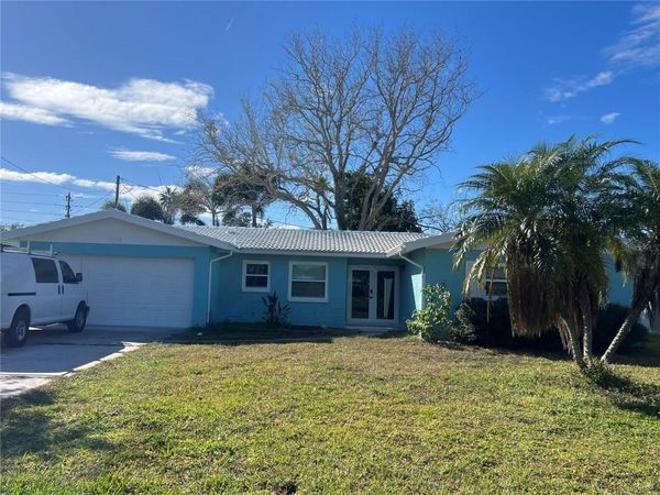 1736 COLORADO AVENUE NE, ST PETERSBURG, FL 33703
