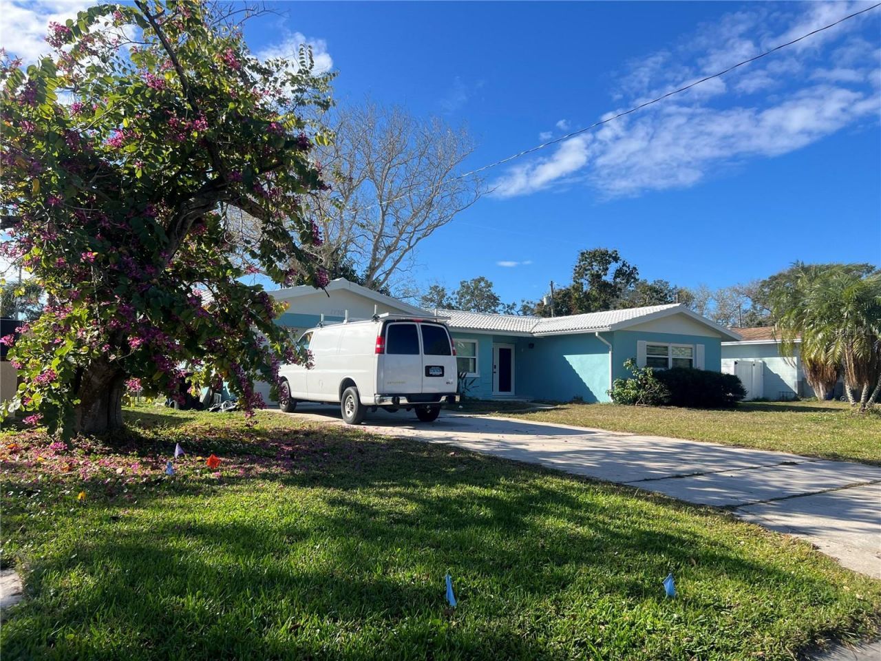 1736 Colorado Avenue Ne, Saint Petersburg, FL 33703 Photo