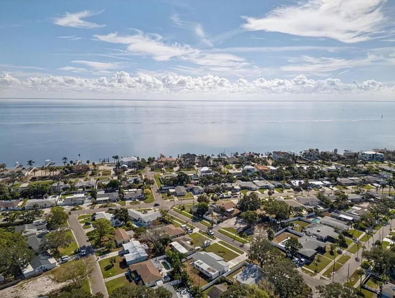 1736 Colorado Avenue Ne, Saint Petersburg, FL 33703 Photo