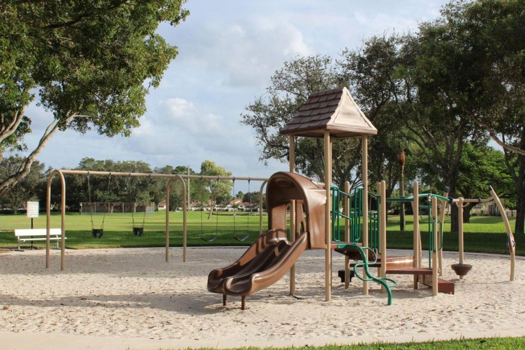 7510 75th Way, West Palm Beach, FL 33407 Photo