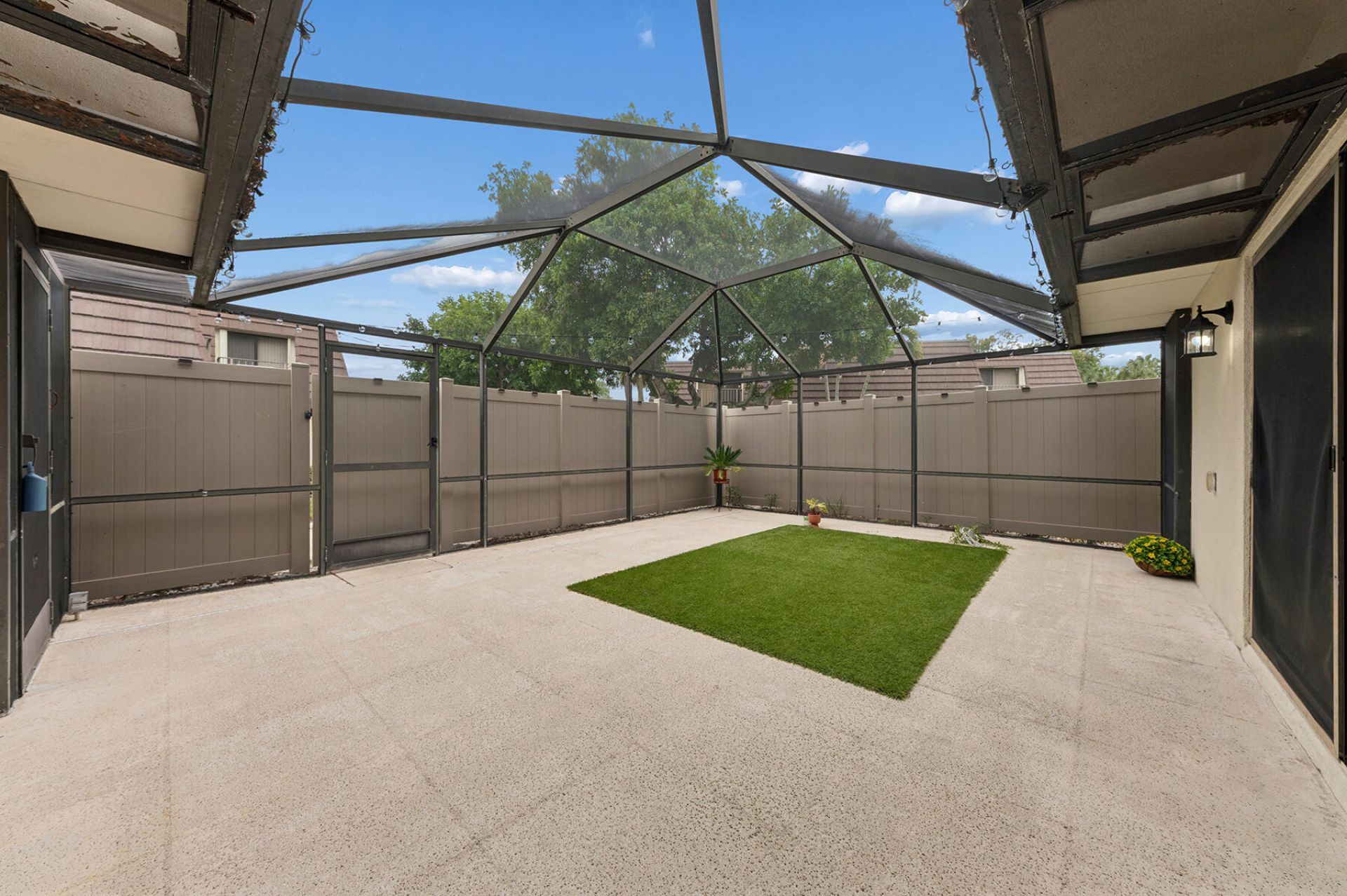 7510 75th Way, West Palm Beach, FL 33407 Photo