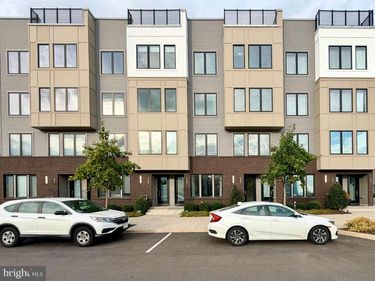 3100 SCHIRRA LANE, Unit 120, PHILADELPHIA, PA 19125