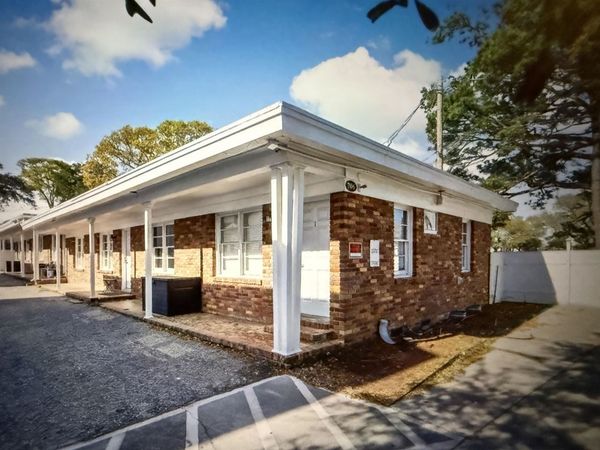 706 Mitchell Dr., Myrtle Beach, SC 29577