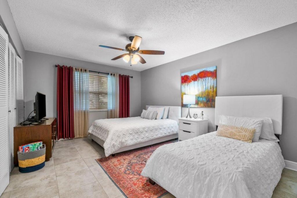 4935 NW 2nd Street, Unit A, Delray Beach, FL 33445 Photo