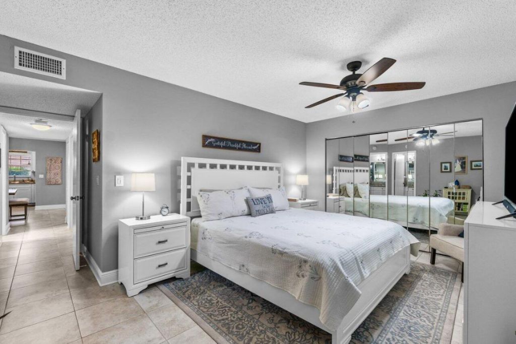 4935 NW 2nd Street, Unit A, Delray Beach, FL 33445 Photo