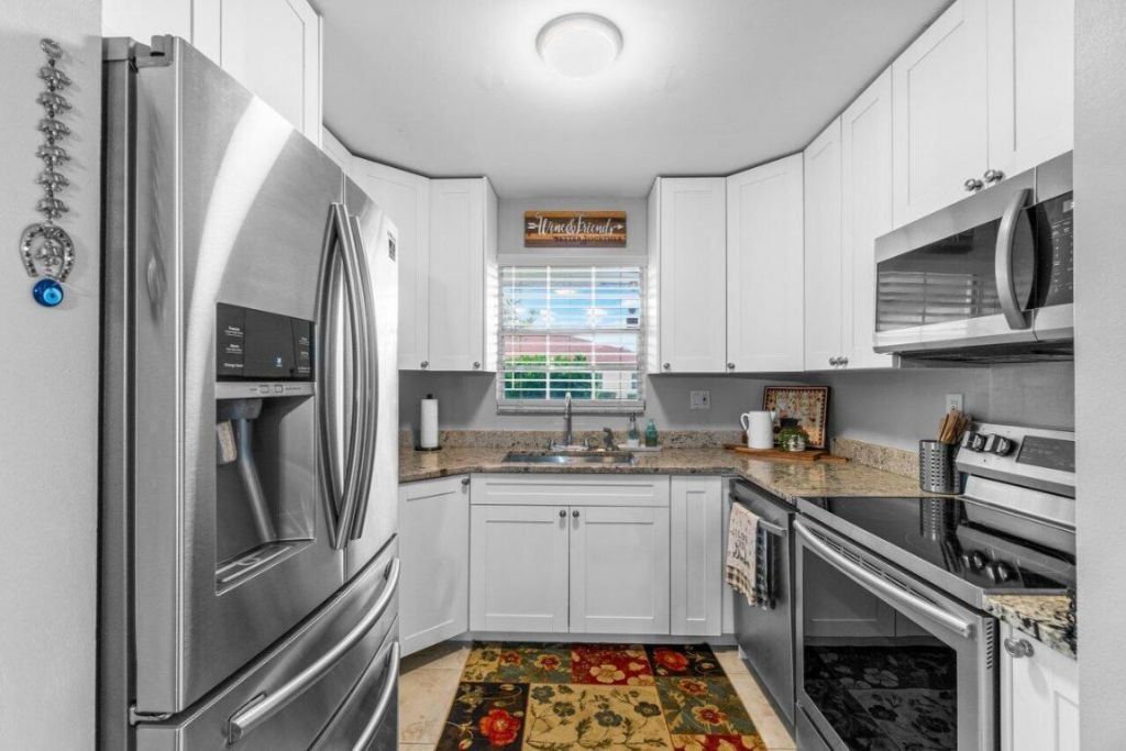 4935 NW 2nd Street, Unit A, Delray Beach, FL 33445 Photo