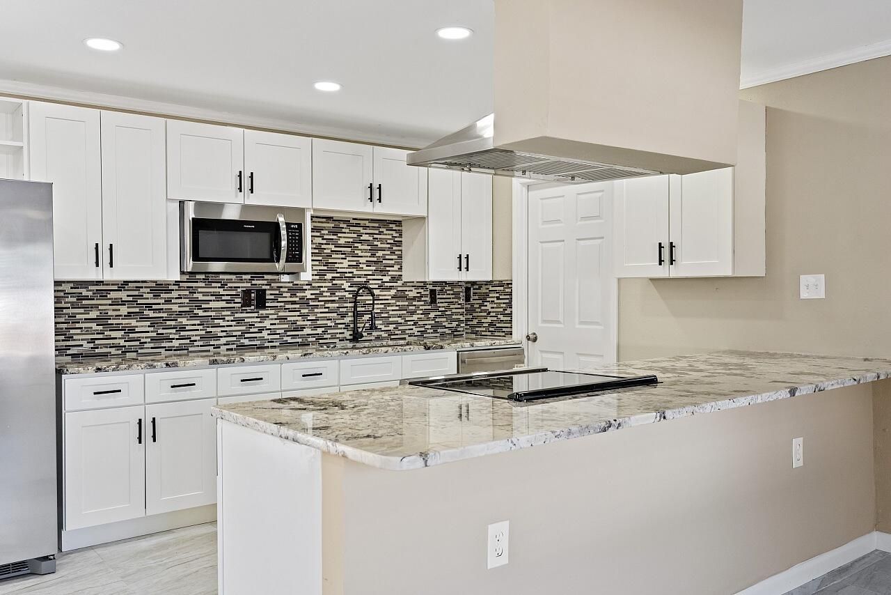 111 Alameda Avenue, Sebastian, FL 32958 Photo