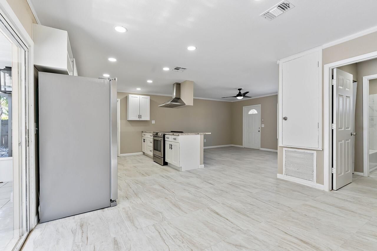 111 Alameda Avenue, Sebastian, FL 32958 Photo