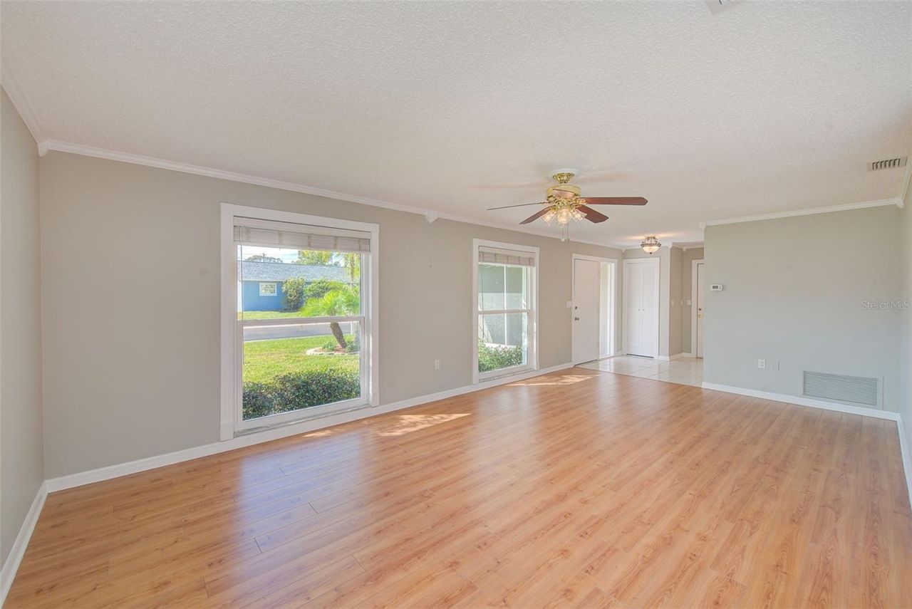 4577 Great Lakes Drive S, Clearwater, FL 33762 Photo