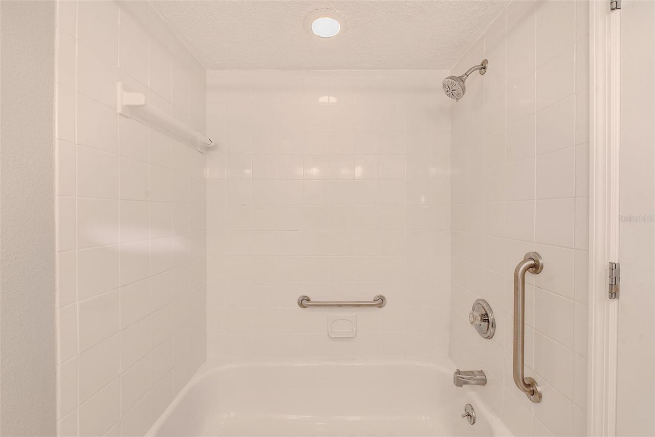 4577 Great Lakes Drive S, Clearwater, FL 33762 Photo