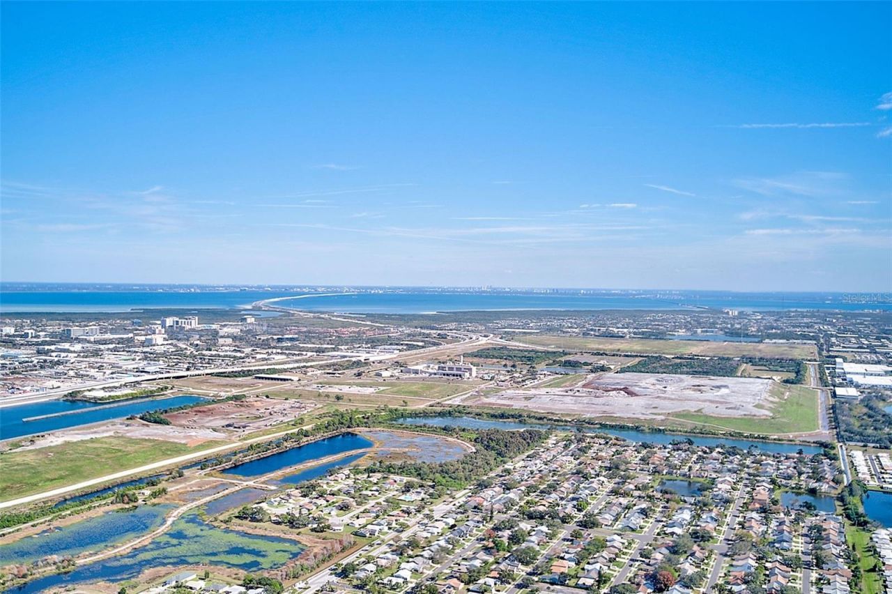 4577 Great Lakes Drive S, Clearwater, FL 33762 Photo