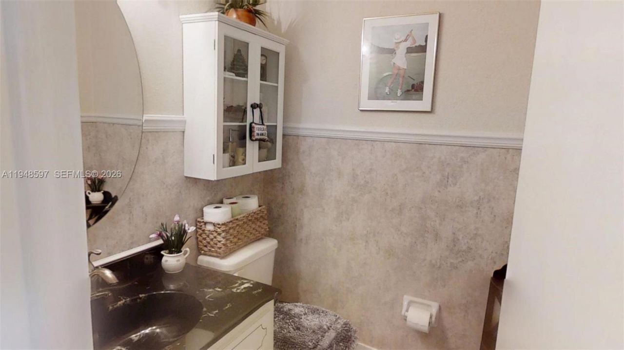1527 Edgewater Circle, Fort Myers, FL 33919 Photo