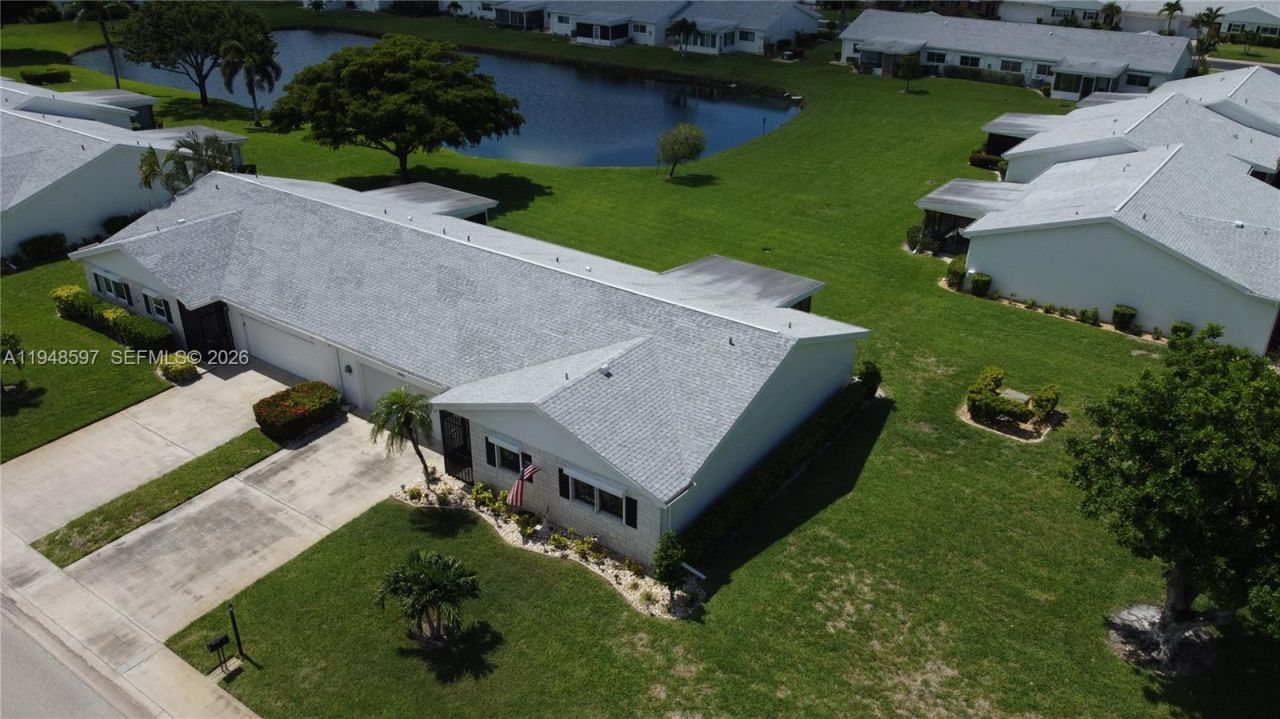 1527 Edgewater Circle, Fort Myers, FL 33919 Photo